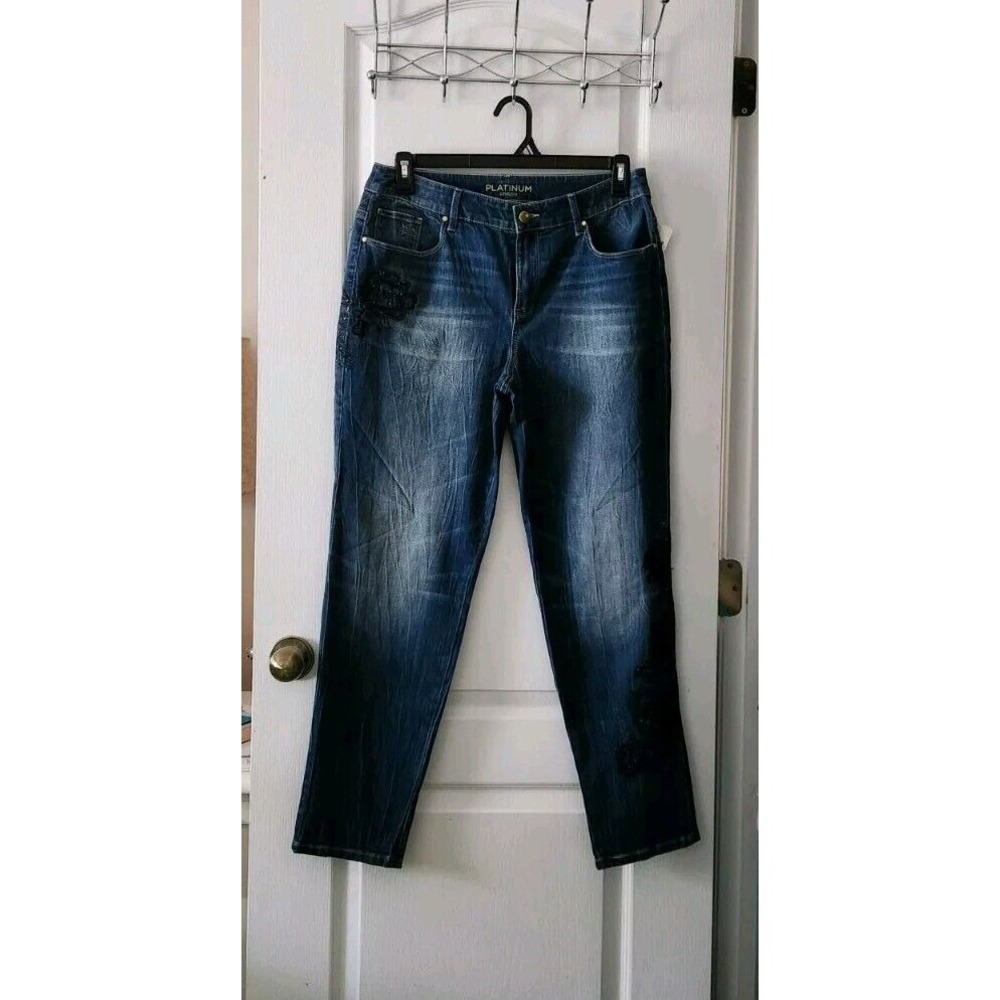 Chico's Womens Platinum Skimmer Embroidered Jeans Cotton Blend Size 1 US M(8)